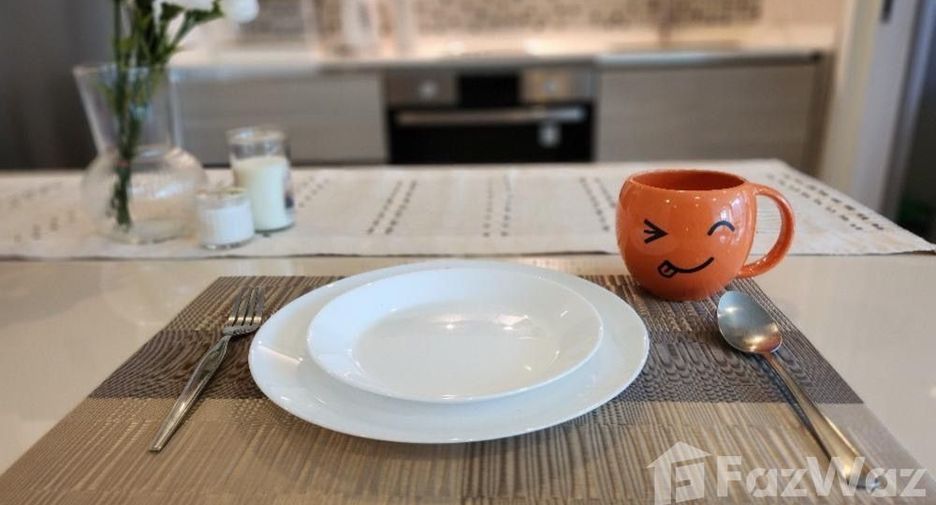 For rent 1 bed condo in Watthana, Bangkok