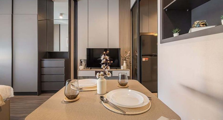 For rent 1 bed condo in Khlong Toei, Bangkok
