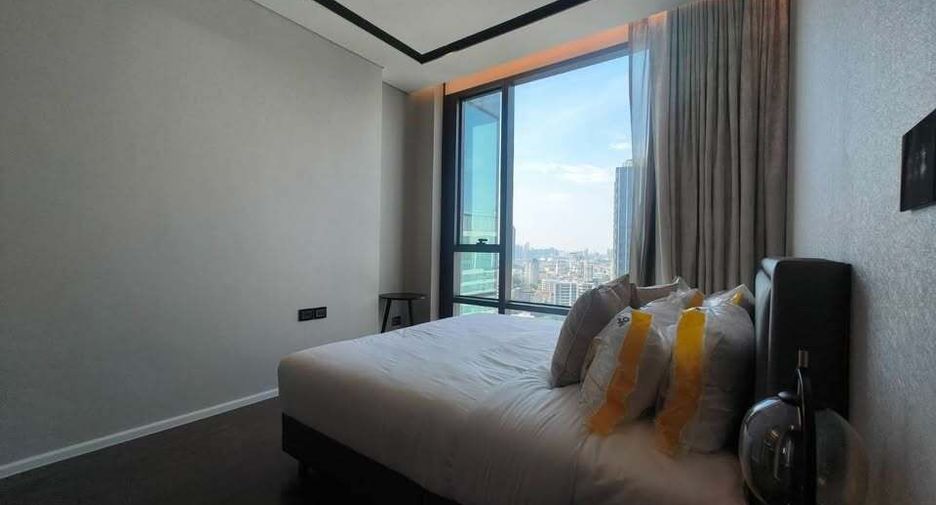 À louer 2 chambres condo à Watthana, Bangkok