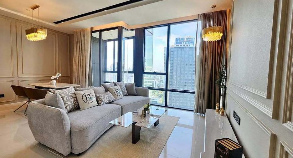 À louer 2 chambres condo à Watthana, Bangkok