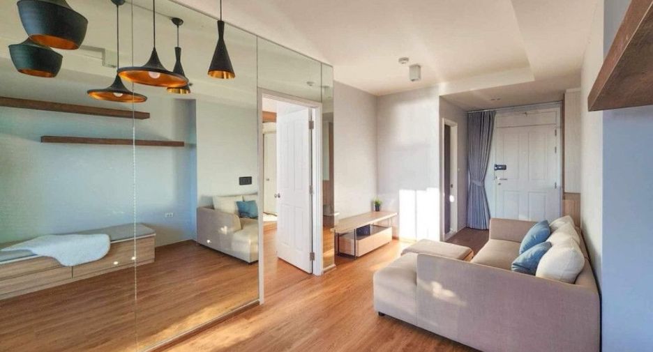 For rent 1 bed condo in Yan Nawa, Bangkok