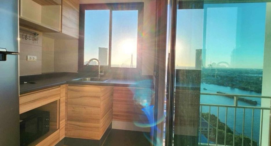 For rent 1 bed condo in Yan Nawa, Bangkok