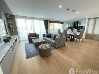For rent 4 bedrooms apartment in Watthana, Bangkok