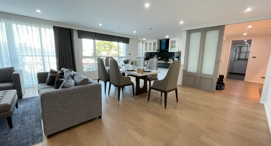 For rent 4 bedrooms apartment in Watthana, Bangkok