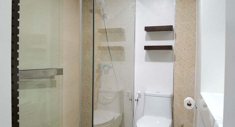 Wohnung zur Miete mit 2 Zimmer in Sathon, Bangkok