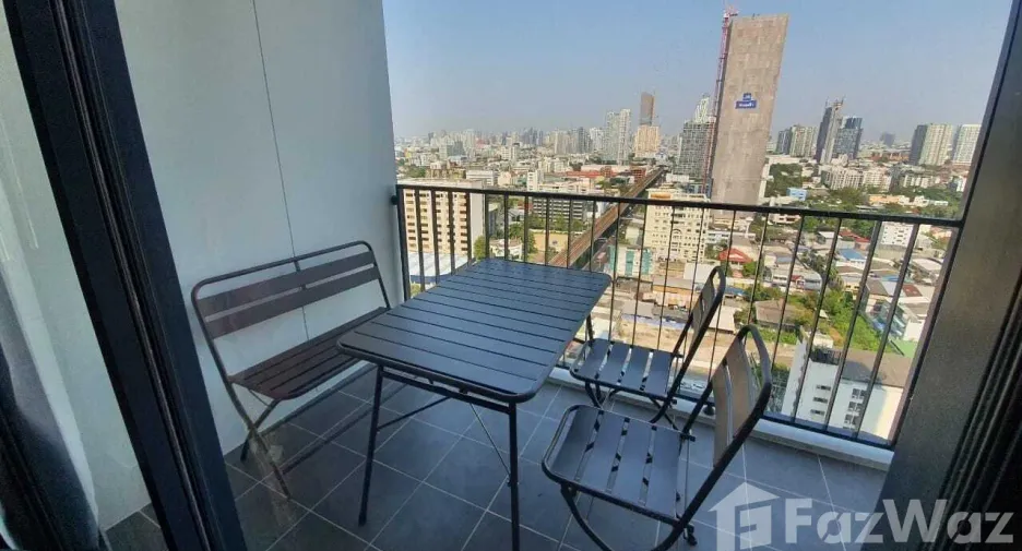 For rent 2 ベッドルーム condo in Phra Khanong, Bangkok