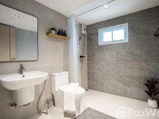 Haus zur Miete mit 3 Zimmer in Huai Khwang, Bangkok