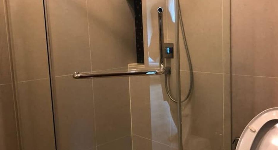 For rent 2 ベッドルーム condo in Sathon, Bangkok