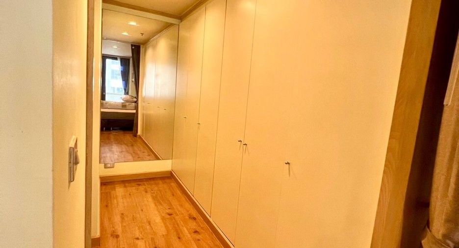 For rent 1 bed condo in Pathum Wan, Bangkok