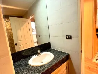 For rent 1 bed condo in Pathum Wan, Bangkok