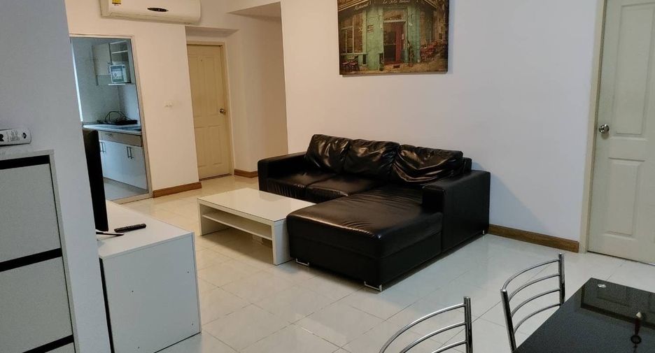 For rent 2 bedrooms condo in Watthana, Bangkok
