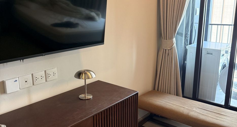 Wohnung zur Miete mit Studio in Phra Khanong, Bangkok