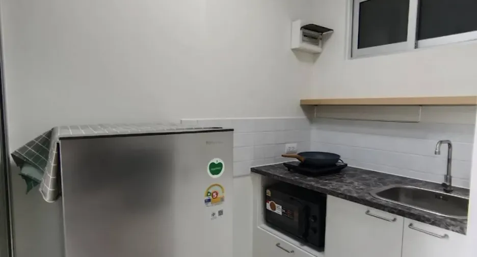 For rent 1 bed condo in Phra Khanong, Bangkok