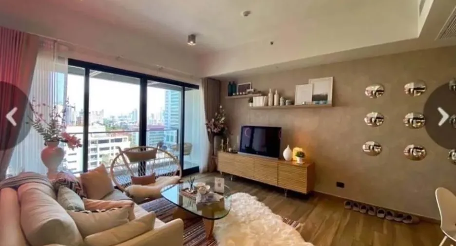 For rent 2 bedrooms condo in Watthana, Bangkok