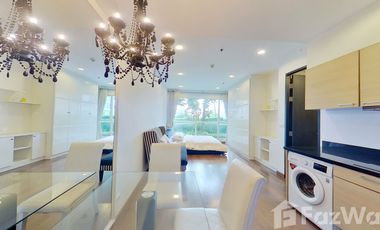 For rent studio condo in Pathum Wan, Bangkok