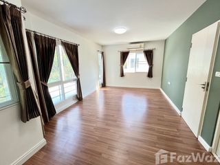 For rent 3 bedrooms house in Khlong Sam Wa, Bangkok