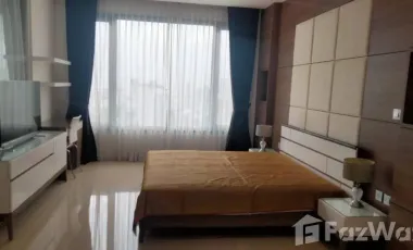 ให้เช่า 3 ห้องนอน คอนโด ใน คลองเตย, กรุงเทพฯ