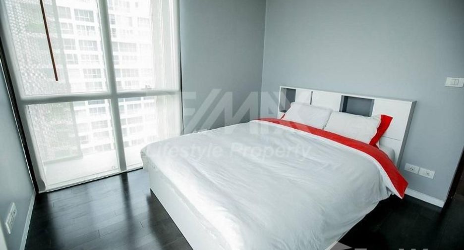 À louer 2 chambres condo à Pathum Wan, Bangkok