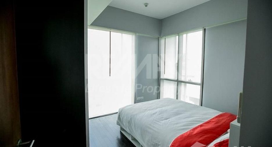 À louer 2 chambres condo à Pathum Wan, Bangkok