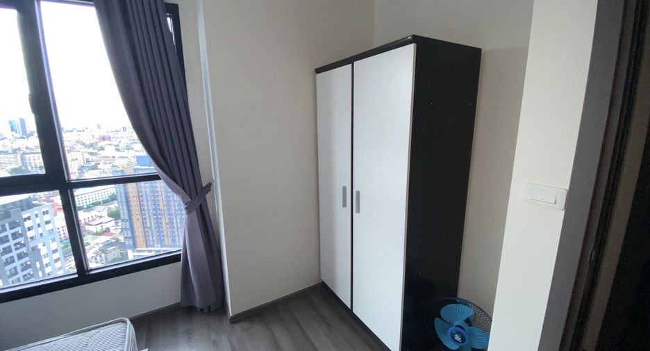 Condo en alquiler de 2 habitaciones en Watthana, Bangkok