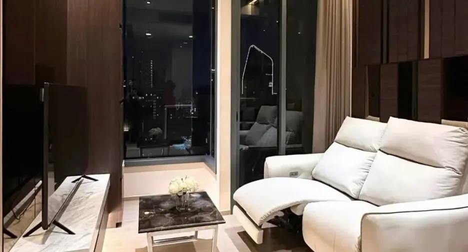 For rent 1 bed condo in Watthana, Bangkok