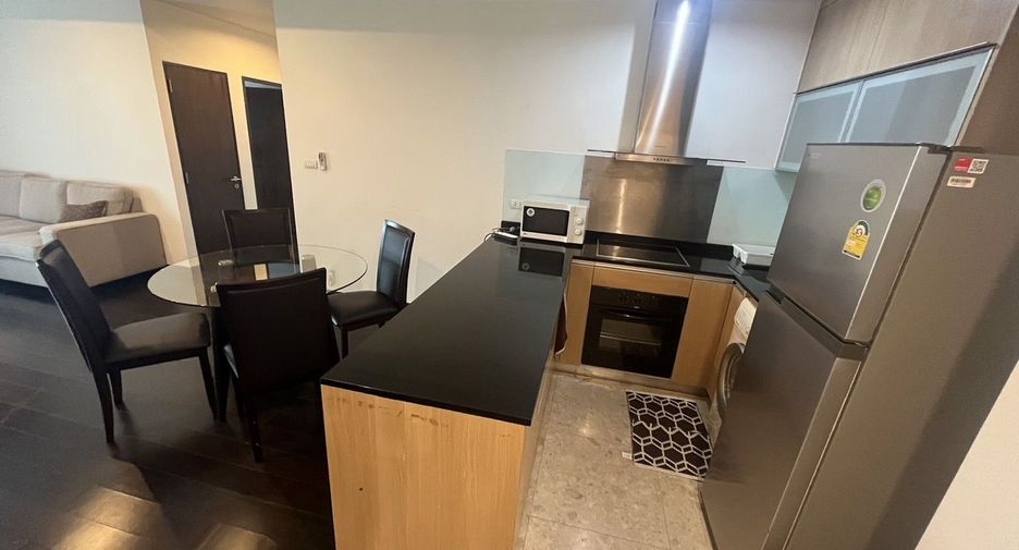 For rent 2 bedrooms condo in Sathon, Bangkok