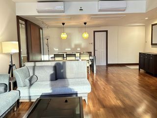 For rent 2 bedrooms condo in Pathum Wan, Bangkok