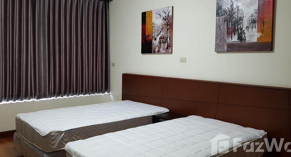 For rent 2 bedrooms condo in Pathum Wan, Bangkok
