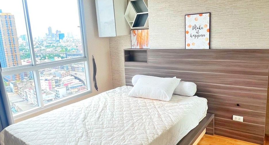 For rent 1 bed condo in Watthana, Bangkok