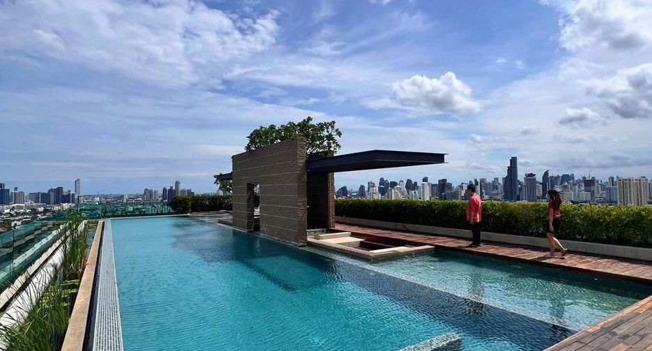 For rent 1 bed condo in Watthana, Bangkok