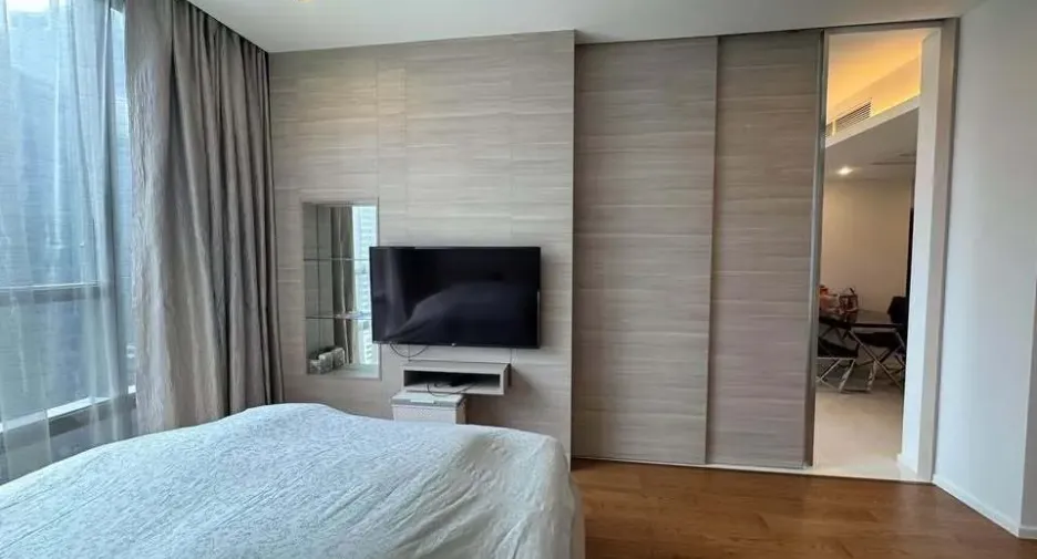 For rent 1 bed condo in Sathon, Bangkok