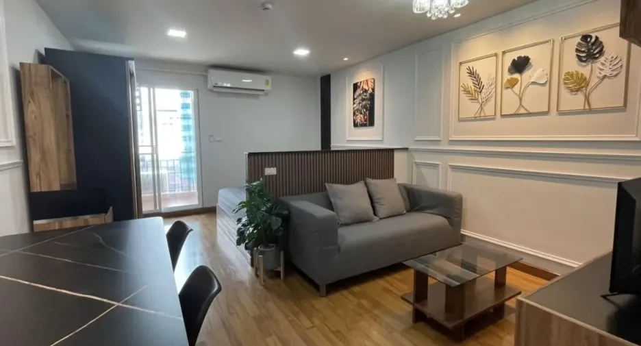 For rent studio condo in Phra Khanong, Bangkok