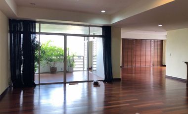 À louer 3 chambres condo à Watthana, Bangkok