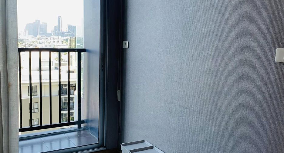 Condo en alquiler de 1 habitaciones en Watthana, Bangkok