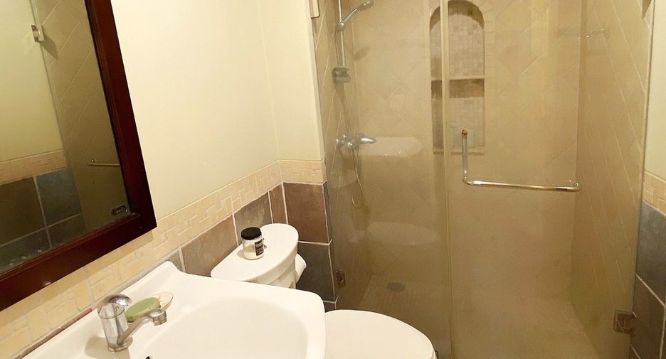 For rent 2 ベッドルーム condo in Bang Phli, Samut Prakan