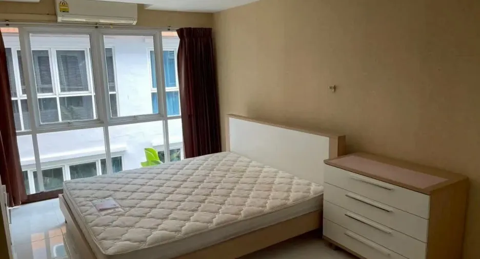 Wohnung zur Miete mit 1 Zimmer in Watthana, Bangkok