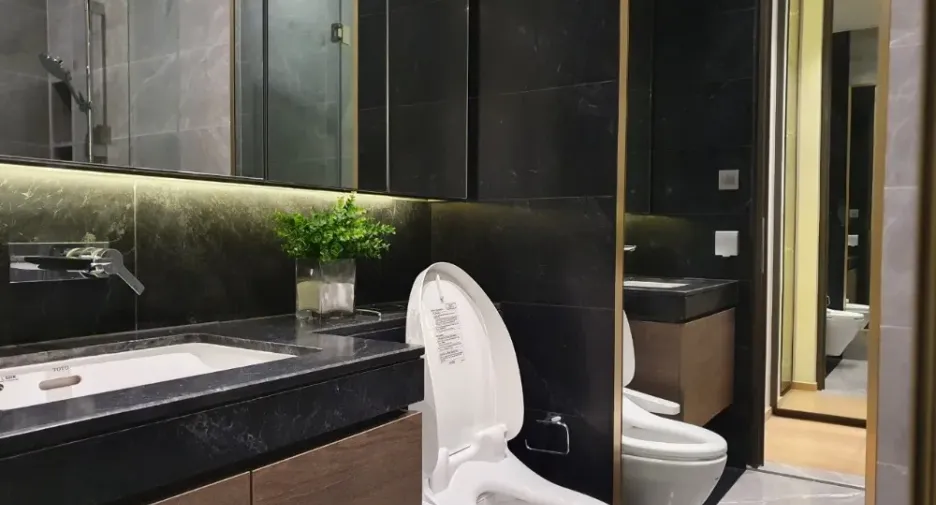 Wohnung zur Miete mit 1 Zimmer in Pathum Wan, Bangkok
