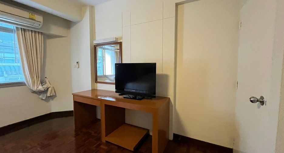For rent 2 ベッドルーム apartment in Khlong Toei, Bangkok