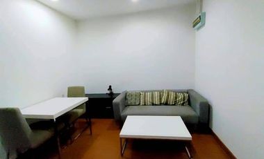 Wohnung zur Miete mit 1 Zimmer in Khlong Toei, Bangkok