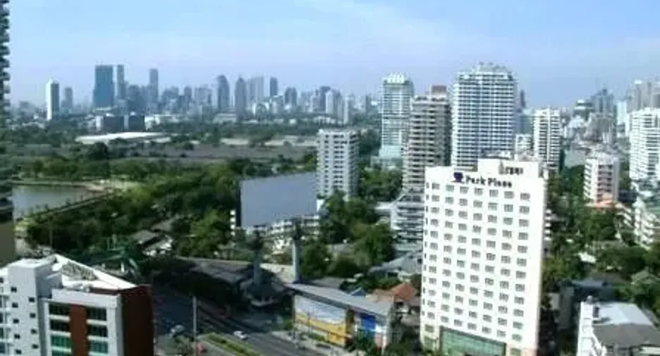出租 3 卧室 公寓 在 Khlong Toei, 曼谷