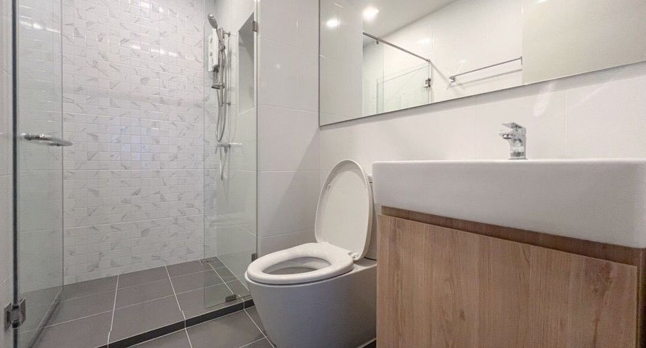 For rent 1 bed condo in Bang Phlat, Bangkok