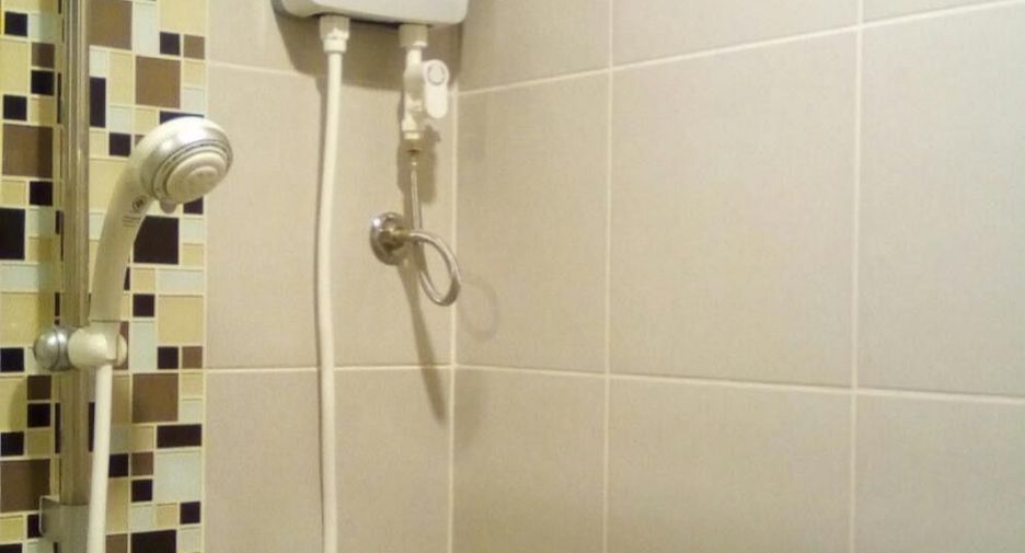Wohnung zur Miete mit 1 Zimmer in Huai Khwang, Bangkok