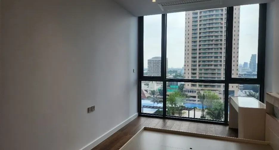 For rent 2 bedrooms condo in Sathon, Bangkok