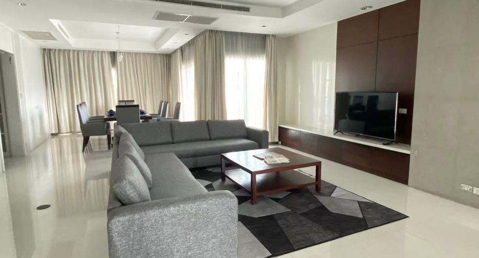 Wohnung zur Miete mit 4 Zimmer in Pathum Wan, Bangkok