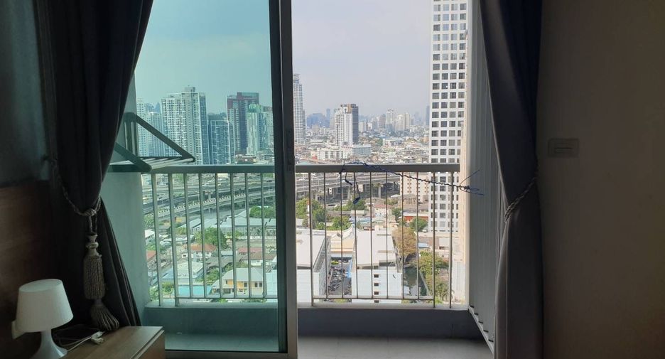 Condo en alquiler de 1 habitaciones en Phra Khanong, Bangkok