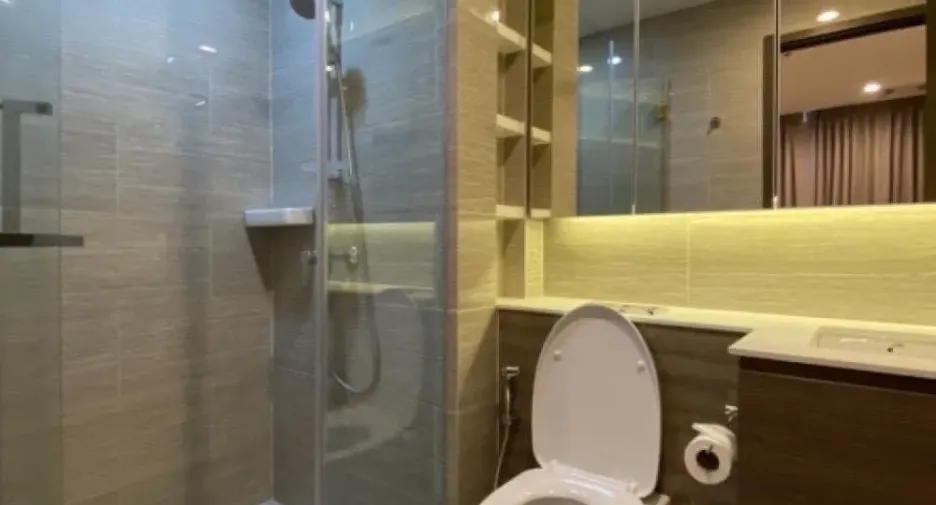 For rent 2 bedrooms condo in Bang Na, Bangkok