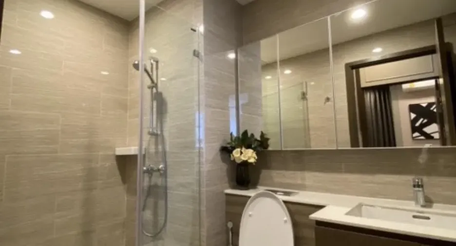 For rent 2 bedrooms condo in Bang Na, Bangkok