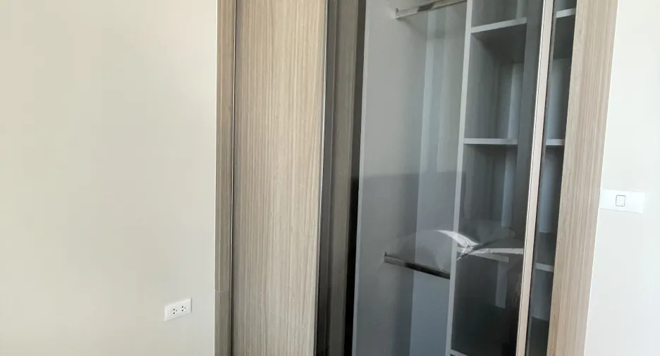 For rent 1 bed condo in Sathon, Bangkok