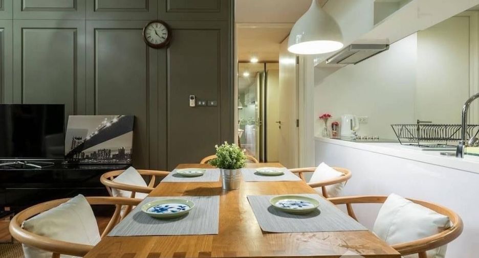 For rent 3 bedrooms condo in Watthana, Bangkok