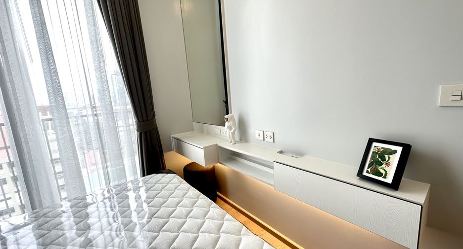 For rent 1 bed condo in Watthana, Bangkok